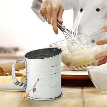  Natizo Stainless Steel 3-Cup Flour Sifter - Lid and Bottom  Cover - No More Mess In Your Kitchen : Home & Kitchen